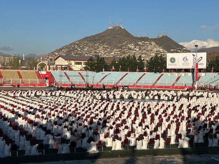 بنیاد خیریه عزیزی ۲۰ هزار بسته مواد خوراکی را در رمضان ام‌سال برای خانواده های بی بضاعت در کشور توزیع کرده است
